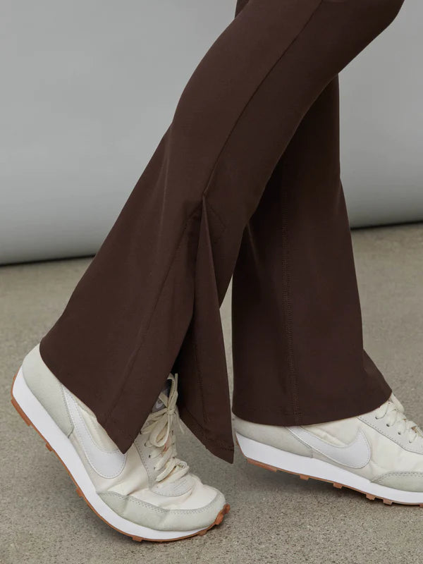 CARON 38 Split Bootcut Legging in Melt