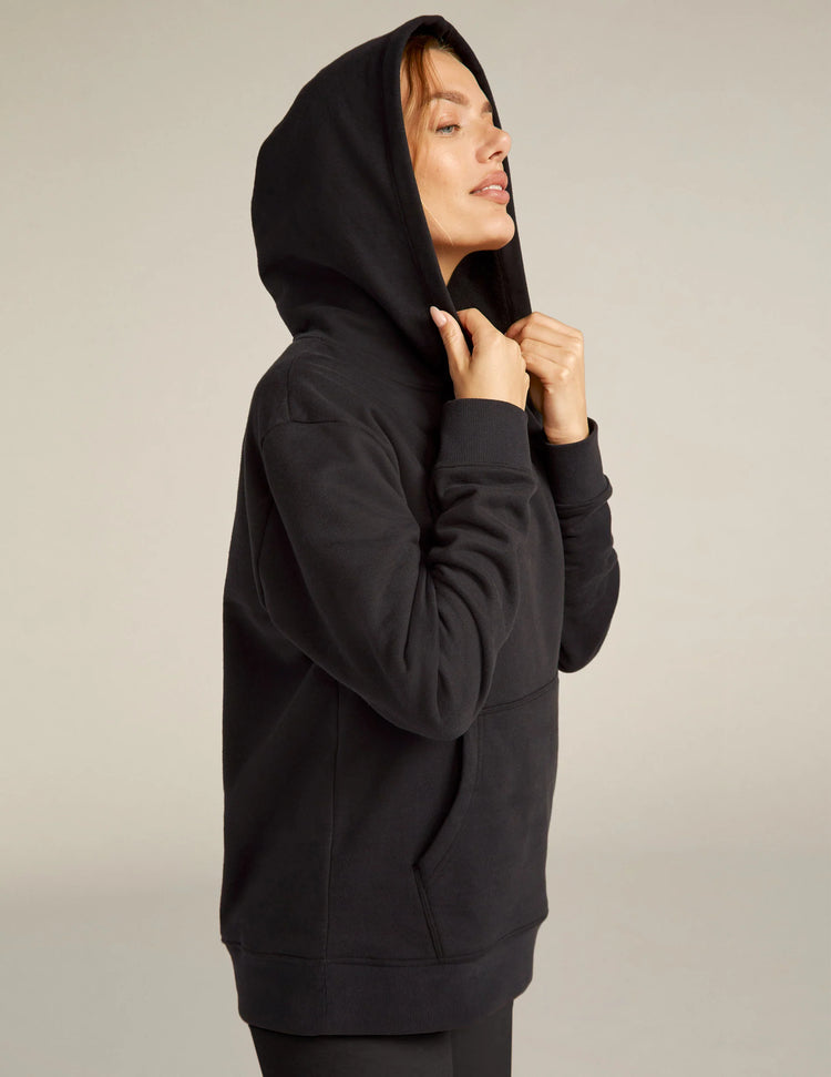 Men Beyond Yoga Black Everybody Hoodie