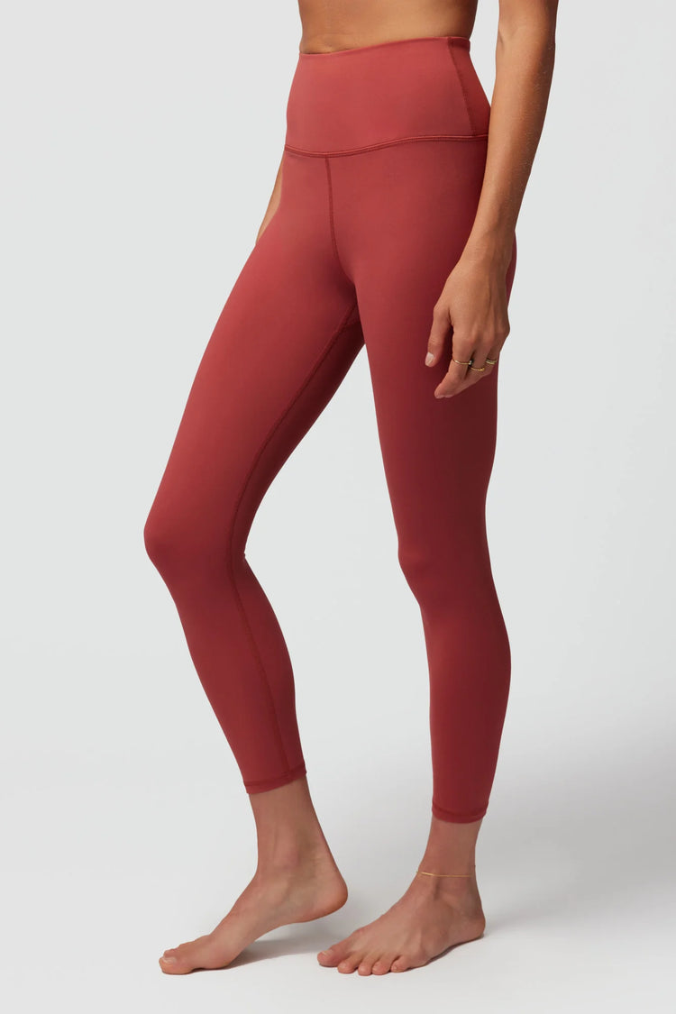 Spiritual Gangster Ada Dream Tech Legging
