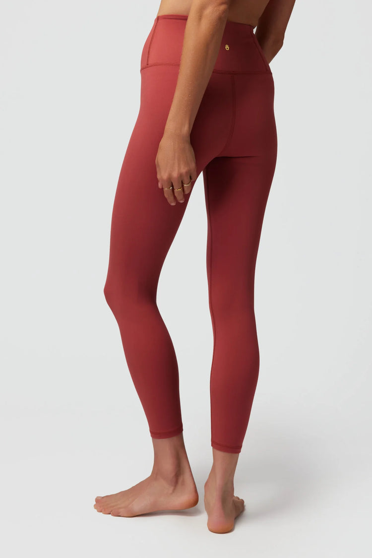 Spiritual Gangster Ada Dream Tech Legging