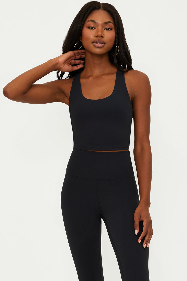 Yara Top Black Matte